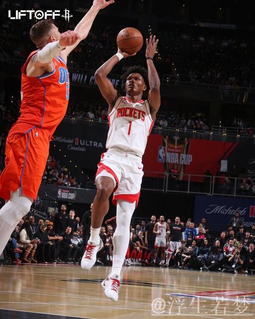 三分火热！卡姆-斯潘塞全场命中率100%，轰下20分2篮板4助攻